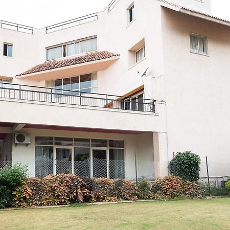 Treebo Fort Club Hyderabad Exterior foto