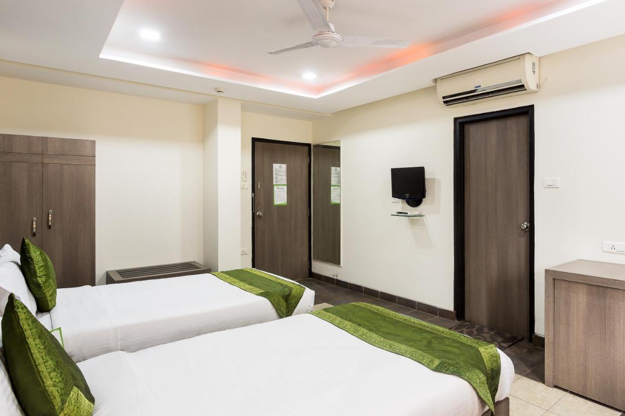 Treebo Fort Club Hyderabad Exterior foto