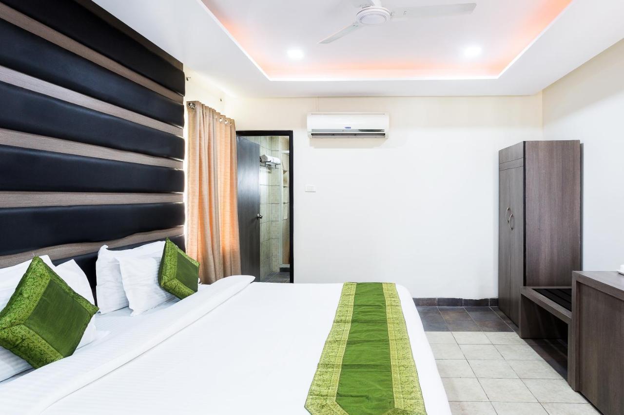 Treebo Fort Club Hyderabad Exterior foto